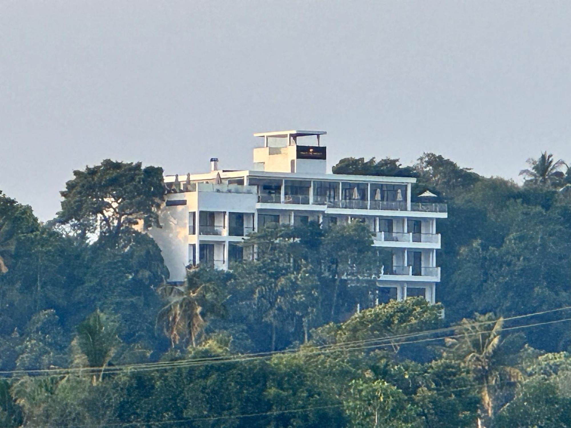 Coastline Mirissa Boutique Hotel And Spa Εξωτερικό φωτογραφία